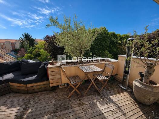Appartement à vendre 427 000 € 3 pièces 1 chambre 59 m² Étage 2/2 Centre Ville Rueil-Malmaison 92500