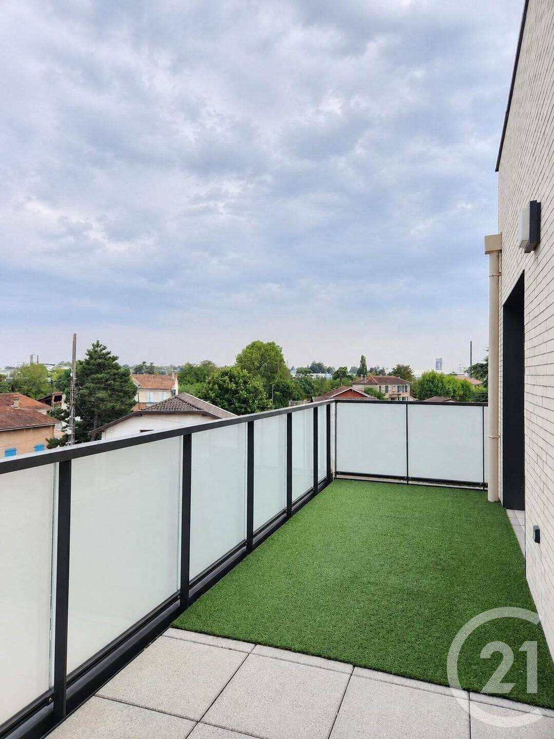 Appartement 4 pièces 93 m² · à Rillieux-la-Pape · 92,5 m² · 329 000 €