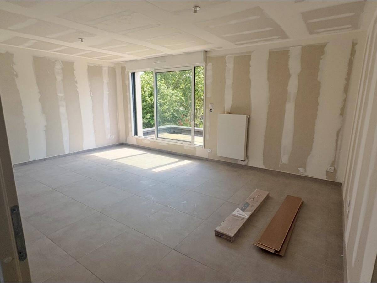 Appartement 4 pièces 89 m² · à Givenchy-en-Gohelle · 89 m² · 950 €