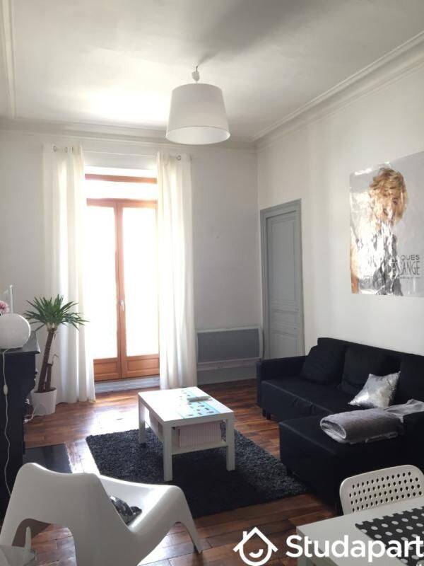 Appartement 3 pièces 70 m² · à Grenoble · 70 m² · 1 190 €