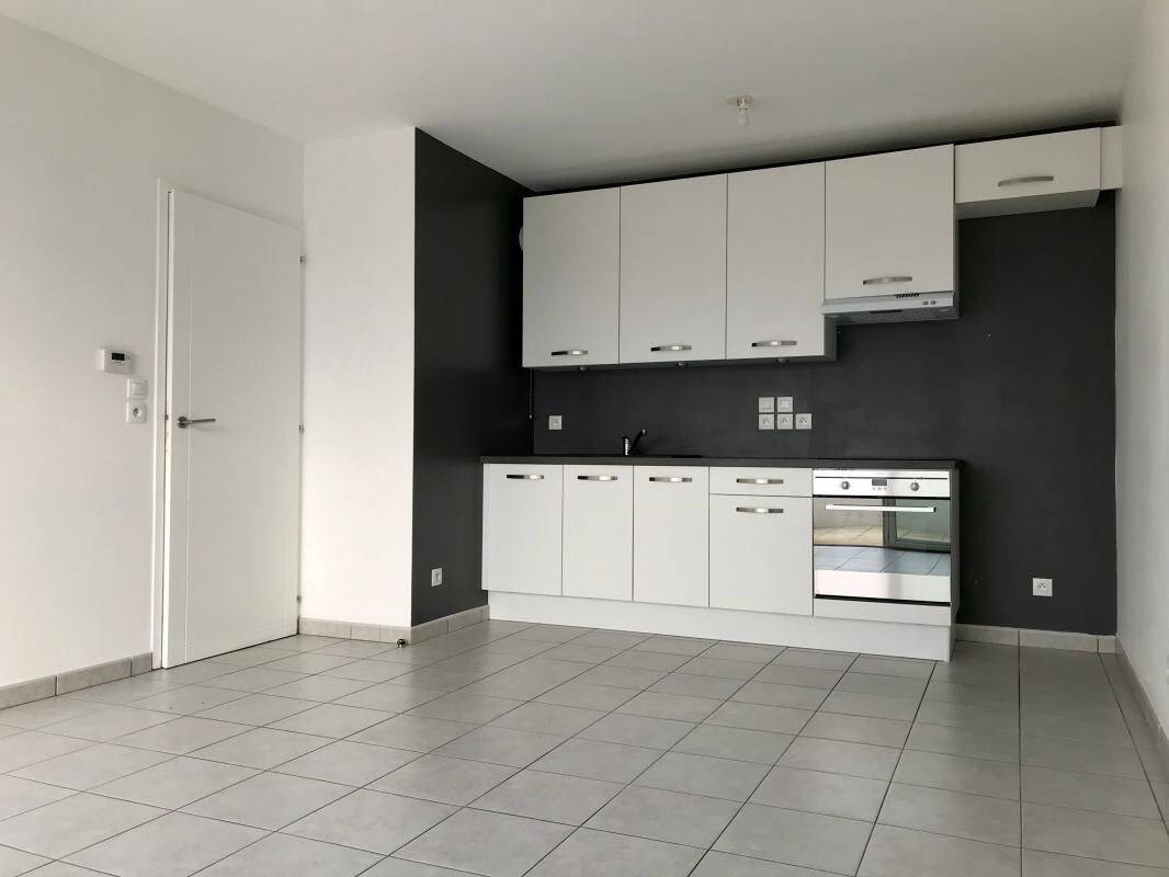 Appartement 1 pièce 40 m² · à Annemasse · 40 m² · 830 €/mois