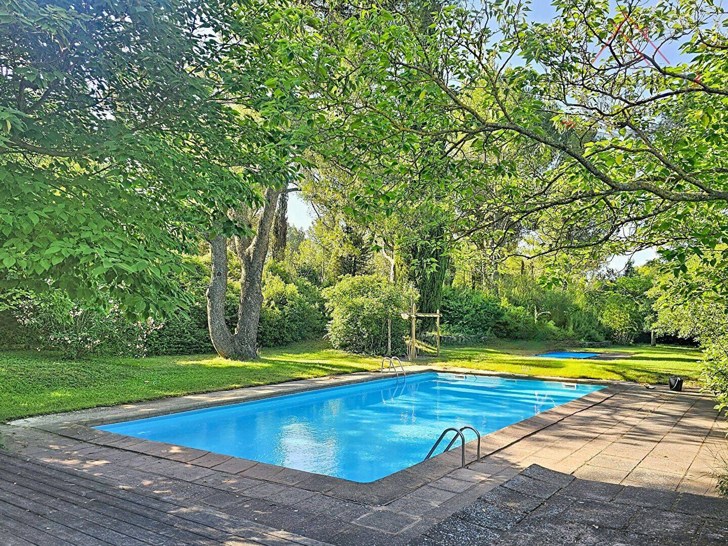 Maison 9 pièces 168 m² · à Velleron · 168 m² · 720 000 €