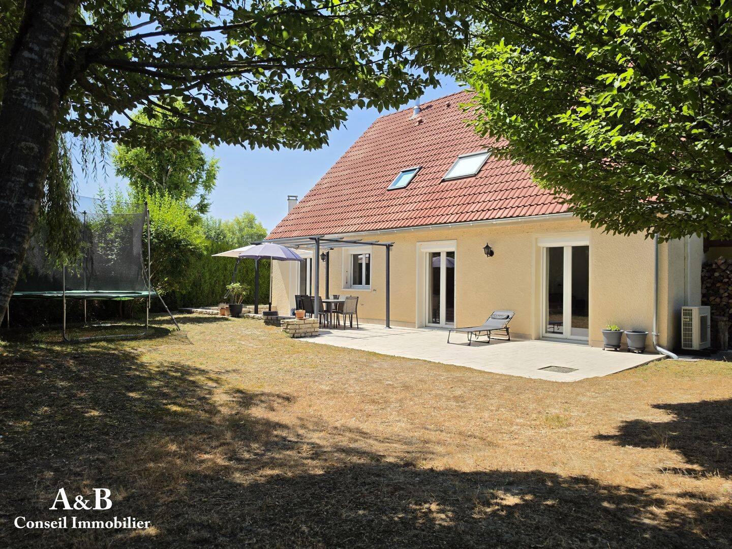 Maison 6 pièces 160 m² · à Saint-André-les-Vergers · 160 m² · 343 000 €