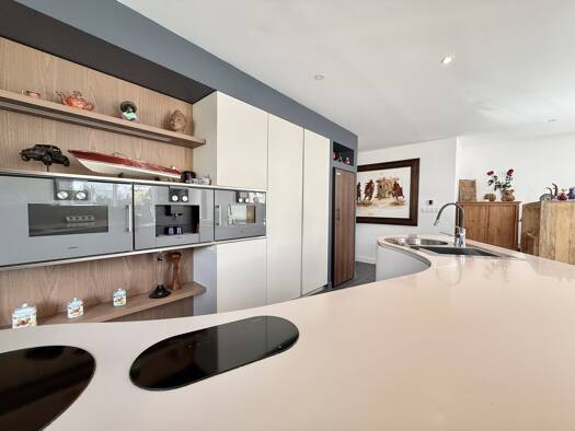 Maison à vendre 580 000 € 5 pièces 3 chambres 140 m² 759 m² de terrain Zone Agricole Saint-Estève 66240