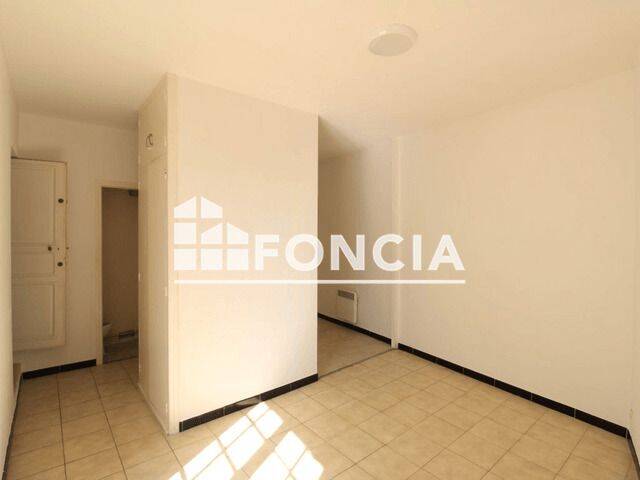 Appartement 1 pièce 20 m² · à Nîmes · 20,3 m² · 345 €/mois