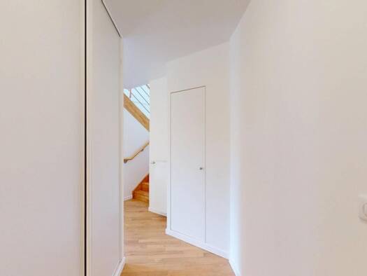 Duplex à louer 2 890 € 5 pièces 4 chambres 112 m² 2ème étage Montreuil Versailles 78000