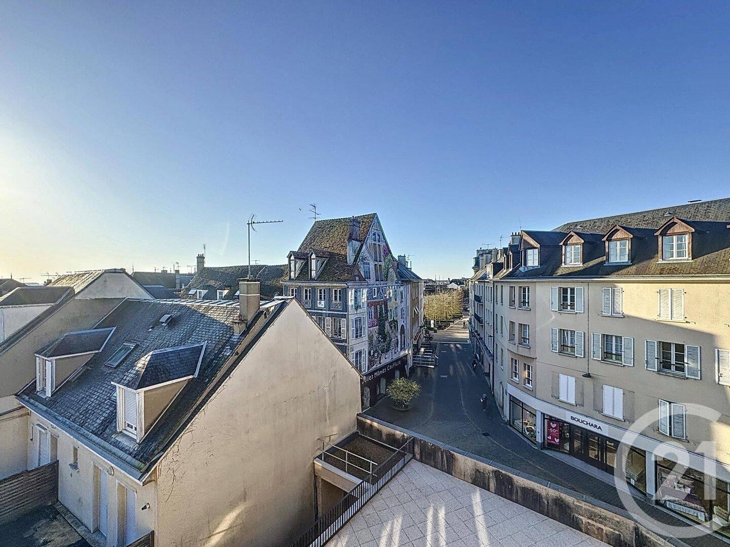 Appartement 5 pièces 133 m² · à Chartres · 133 m² · 345 000 €