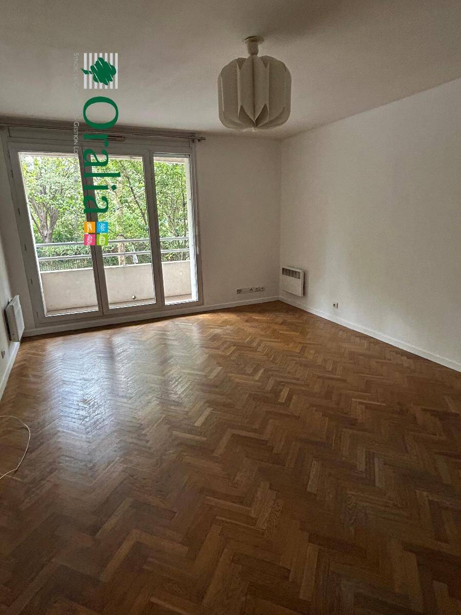 Appartement 3 pièces 64 m² · à Issy-les-Moulineaux · 64,2 m² · 1 538 €/mois