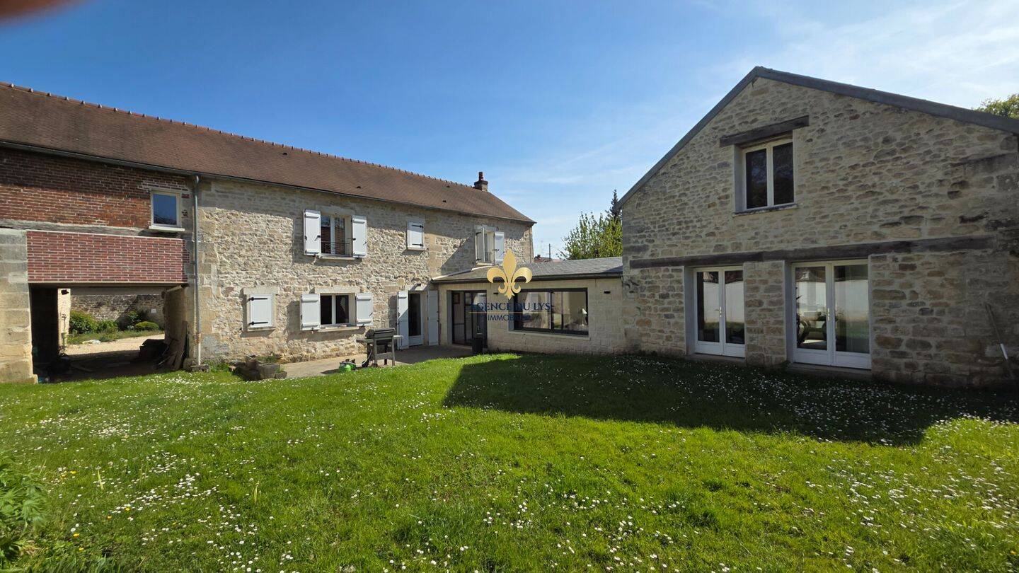 Maison 9 pièces 246 m² · à Précy-sur-Oise · 246 m² · 550 000 €