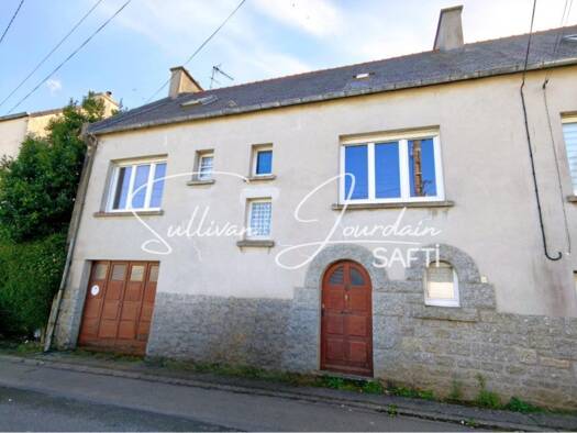Maison à vendre 136 900 € 6 pièces 3 chambres 113 m² 414 m² de terrain Saint-Martin-des-Champs 29600