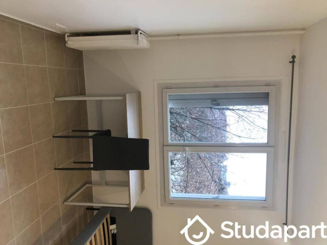 1 pièce 12 m² · à Arcueil · 12 m² · 590 €