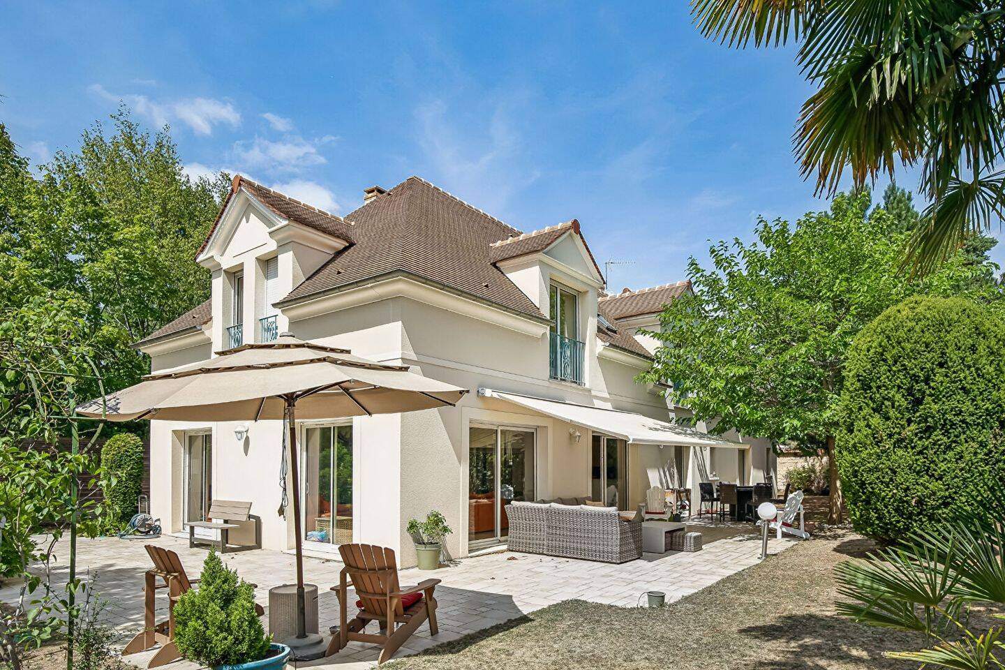 Maison 8 pièces 261 m² · à Le Vésinet · 261 m² · 1 695 000 €