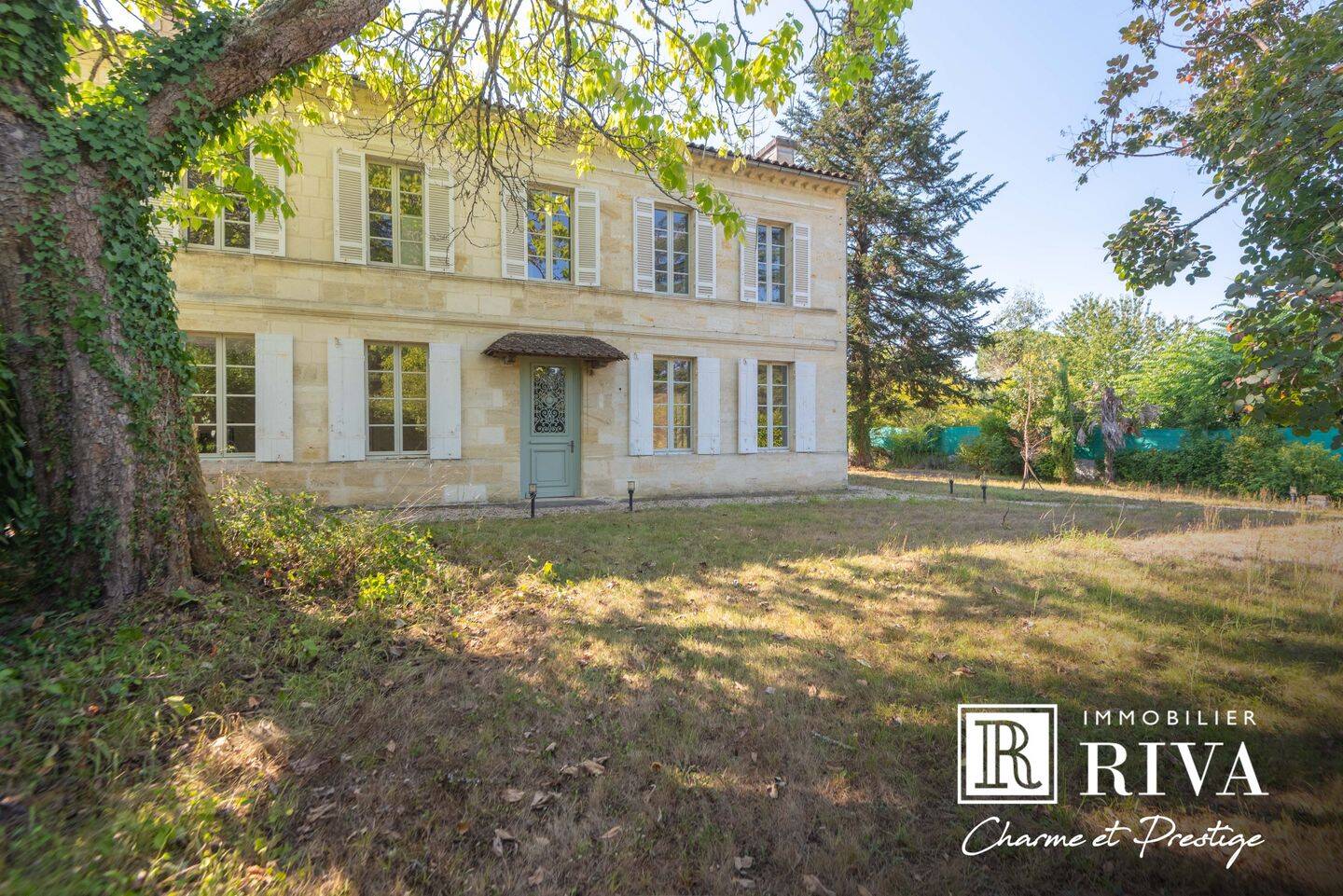 Maison 6 pièces 258 m² · à Camblanes-Et-Meynac · 258 m² · 925 000 €