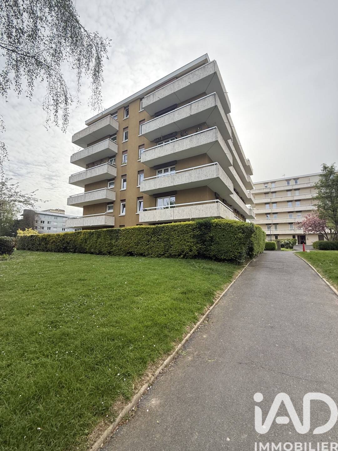 Appartement 5 pièces 83 m² · à Hérouville-Saint-Clair · 83 m² · 250 000 €