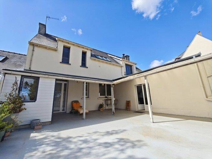 Maison 6 pièces 180 m² · à Quimper · 180 m² · 330 000 €