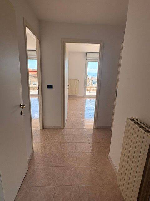 Appartement 2 pièces 49 m² · à Beausoleil · 49 m² · 1 450 €/mois