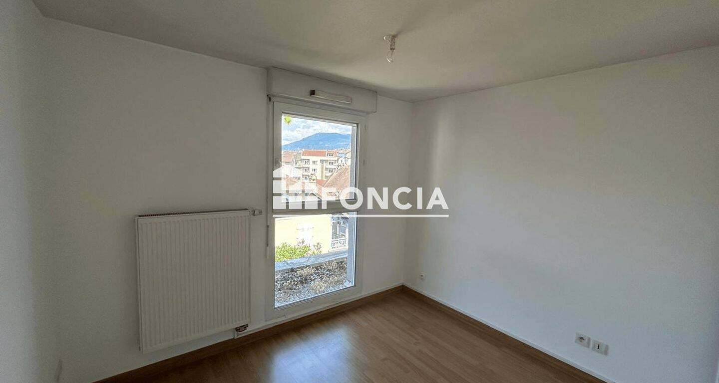 Appartement 2 pièces 52 m² · à Annemasse · 51,7 m² · 992 €/mois