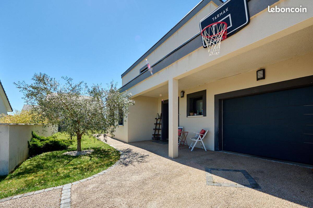 Maison 7 pièces 166 m² · à Chevigny-Saint-Sauveur · 166 m² · 519 000 €