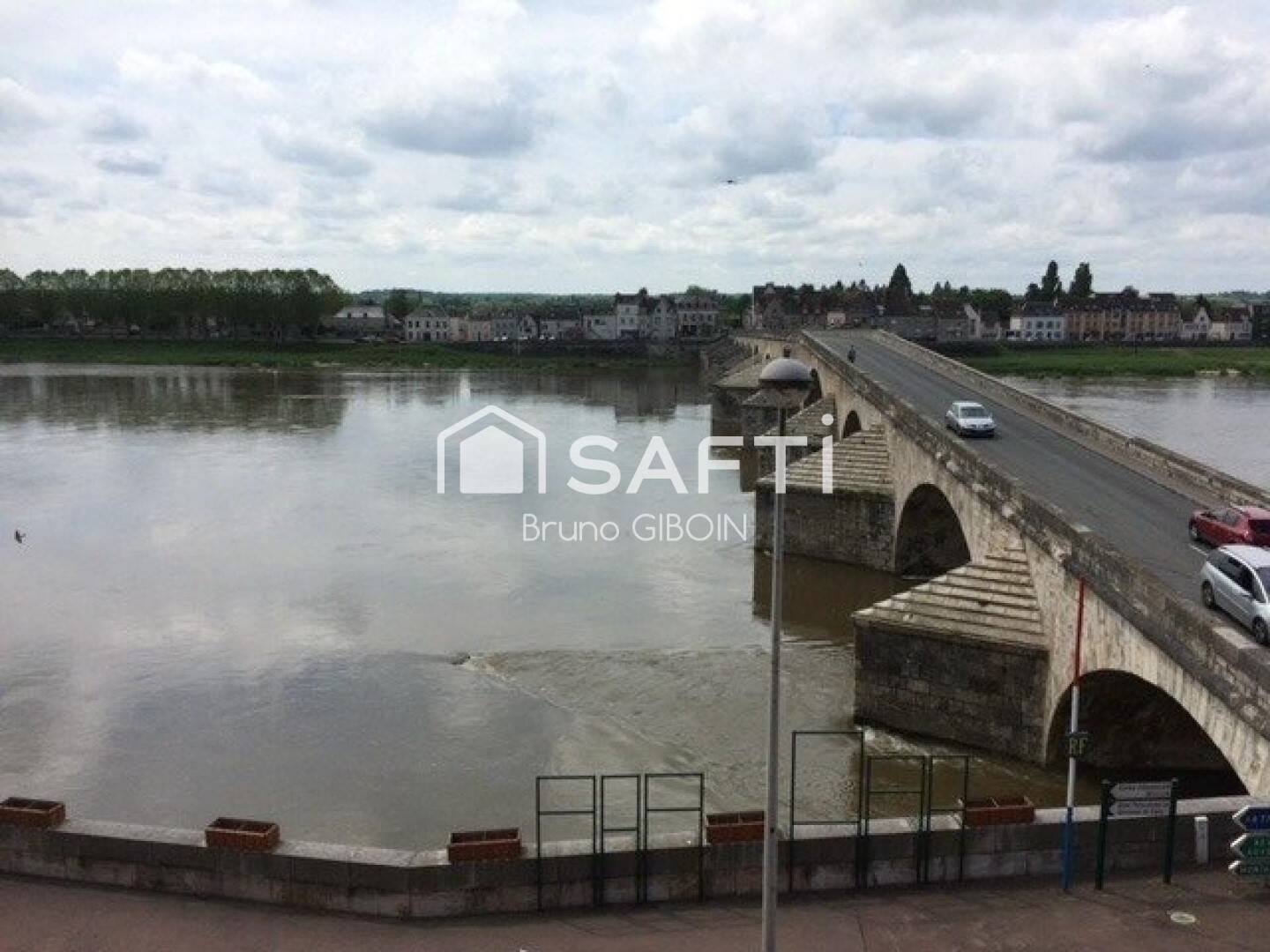 Appartement 4 pièces 116 m² · à Gien · 116 m² · 89 500 €