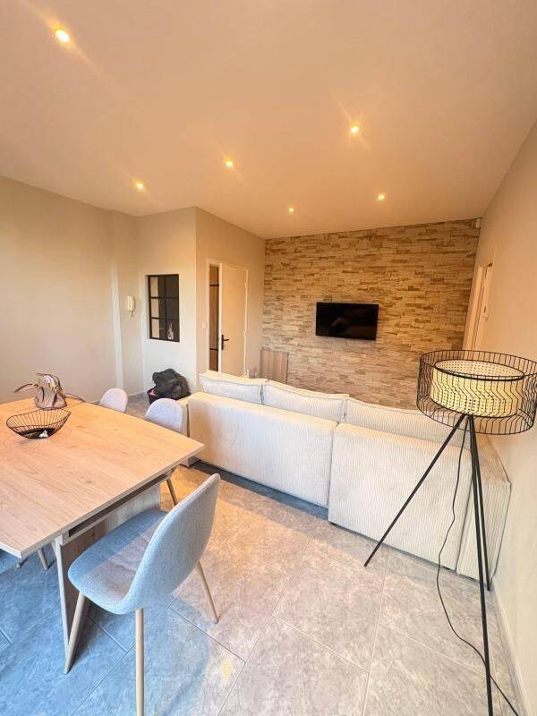Appartement 3 pièces 53 m² · à Rombas · 52,9 m² · 750 €