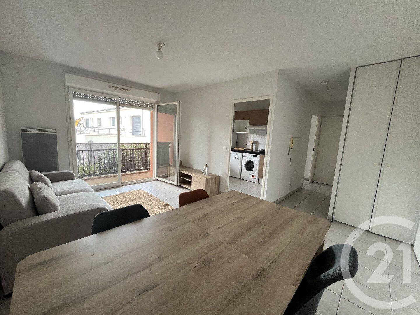 Appartement 2 pièces 42 m² · à Saint-Quentin-de-Baron · 41,7 m² · 692 €