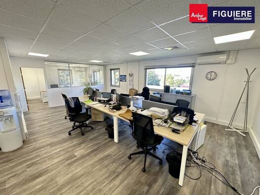 Espace bureau à louer 1 220 € 101 m² de bureaux divisible de 101 m² à 101 m² Estroublans Vitrolles 13127