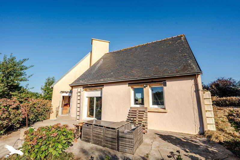 Maison 6 pièces 125 m² · à Poullan-sur-Mer · 125 m² · 272 896 €
