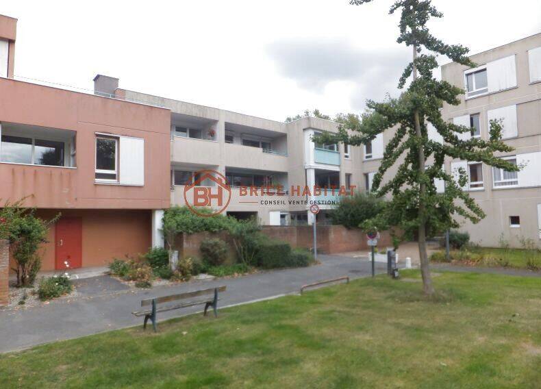 Appartement 4 pièces 96 m² · à Villeneuve-d'Ascq · 96 m² · 1 018 €/mois