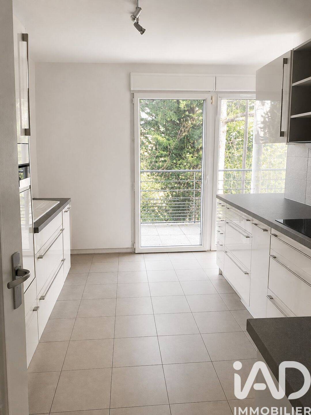 Appartement 4 pièces 125 m² · à Tours · 124,6 m² · 378 000 €