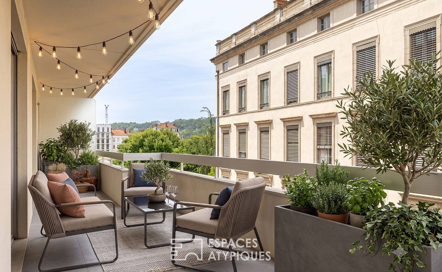 Appartement 4 pièces 118 m² · à Lyon 2ème Arrondissement · 117,6 m² · 590 000 €
