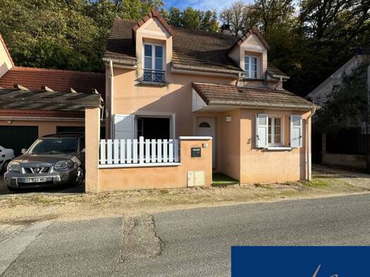 Maison à vendre 275 100 € 5 pièces 3 chambres 97 m² 100 m² de terrain Forges-les-Bains 91470