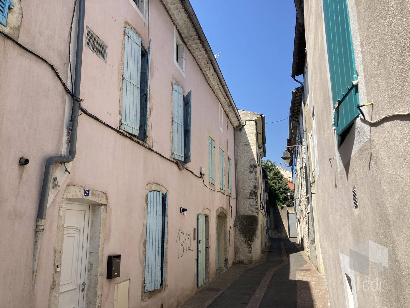Maison 10 pièces 110 m² · à Montélimar · 110 m² · 120 000 €