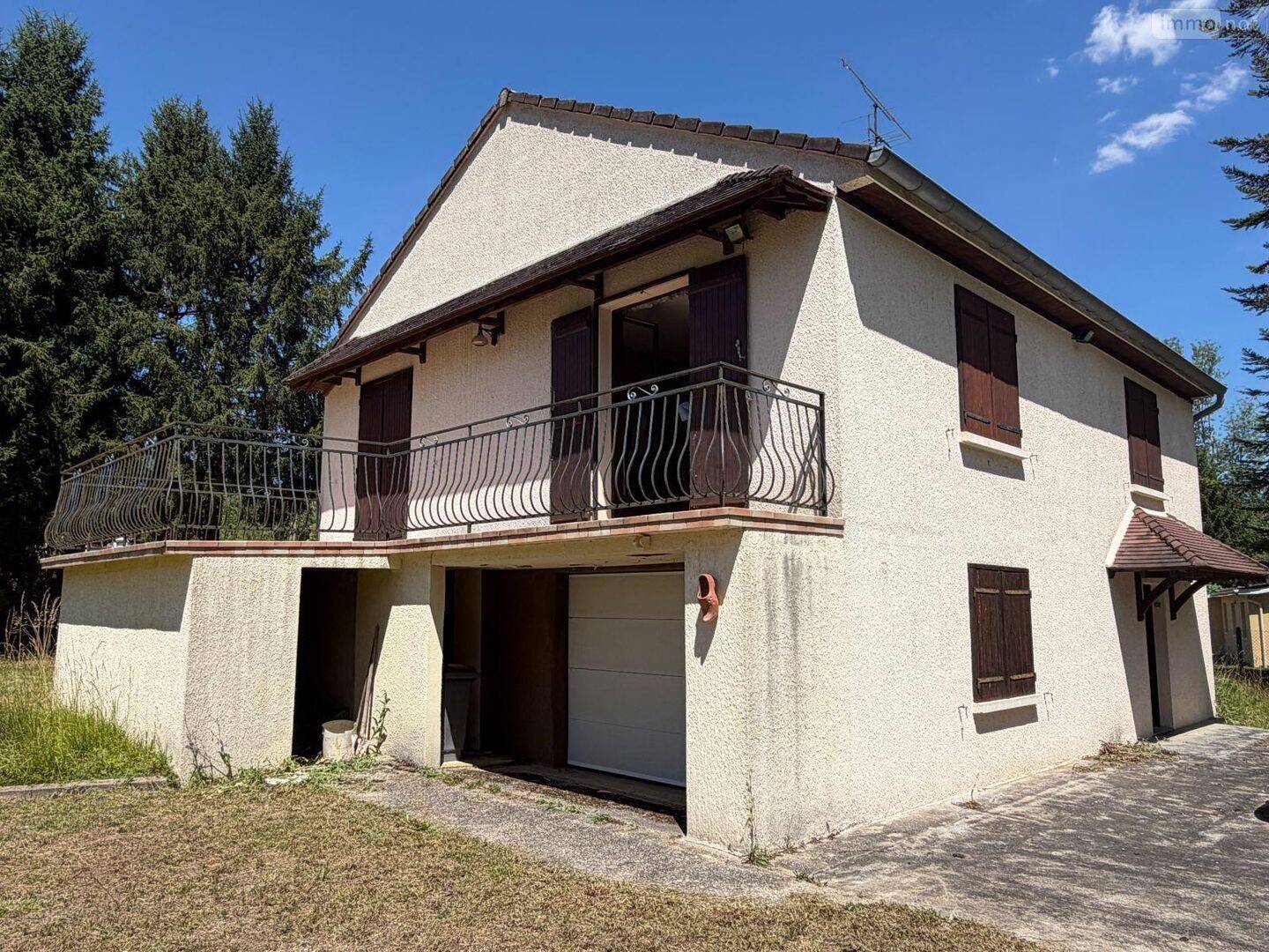 Maison 3 pièces 95 m² · à Saint-Julien-du-Sault · 95,4 m² · 125 000 €