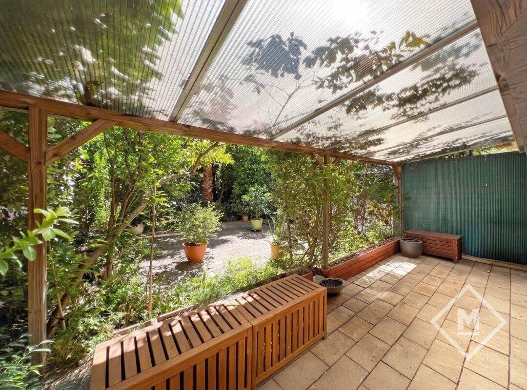 Appartement 2 pièces 52 m² · à Marseille 12ème Arrondissement · 52 m² · 220 000 €