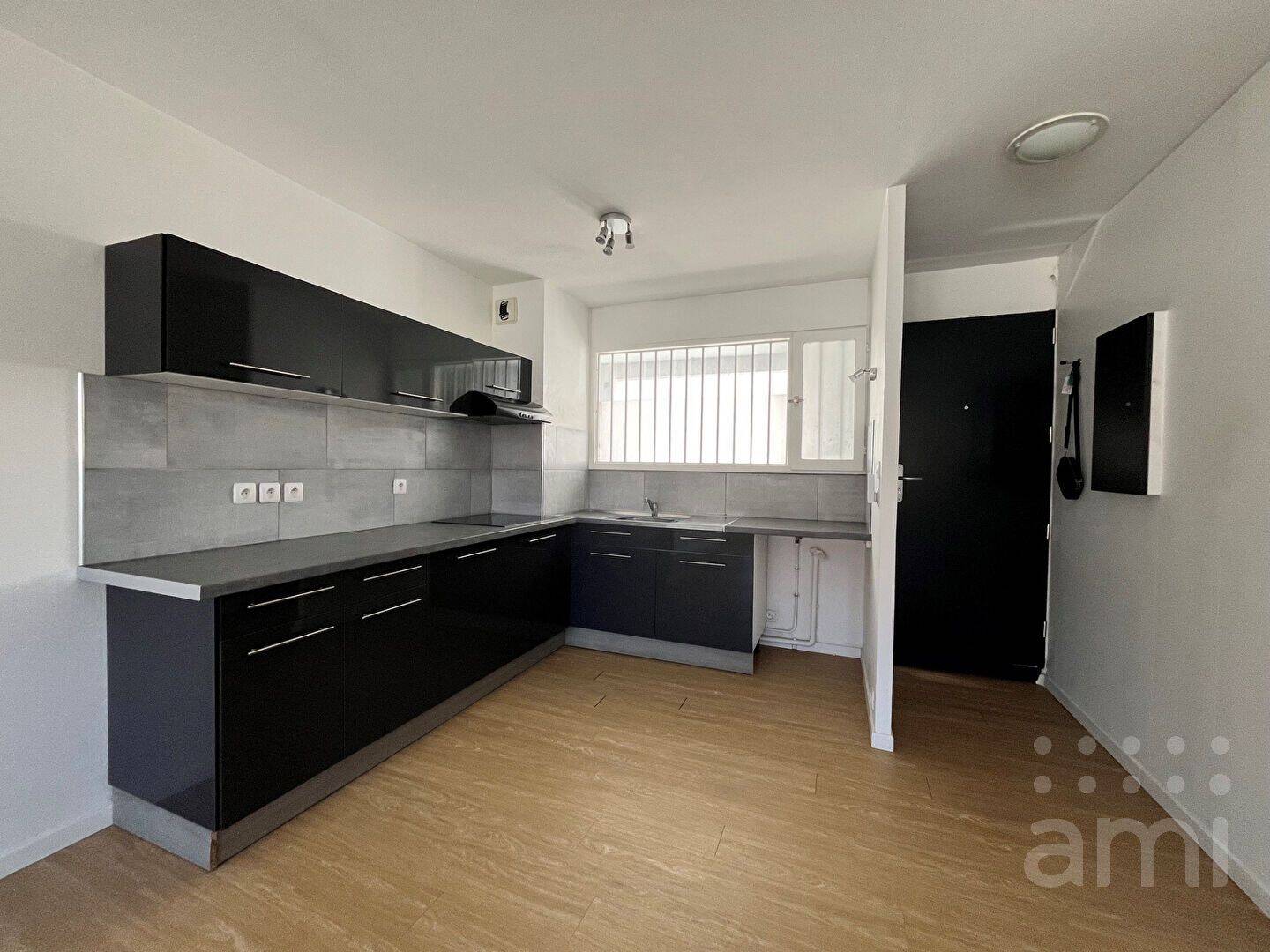 Appartement 3 pièces 55 m² · à Bordeaux · 55,1 m² · 967 €