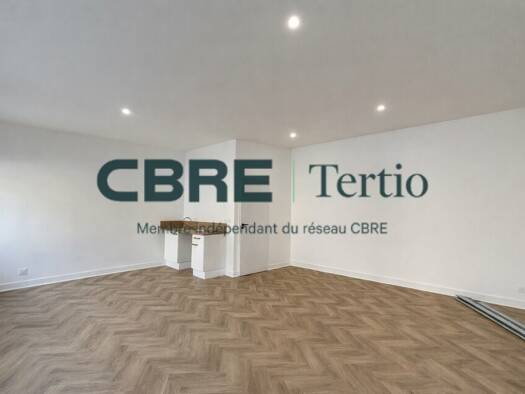 Espace bureau à louer 639 € 40 m² de bureaux divisible jusqu'à 40 m² Centre Tours 37000