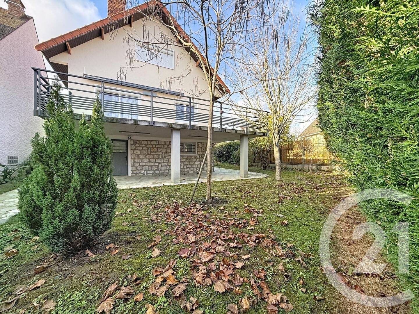 Maison 5 pièces 100 m² · à Sainte-Geneviève-des-Bois · 100 m² · 399 900 €