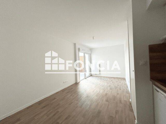 Appartement 1 pièce 28 m² · à Mérignac · 27,9 m² · 542 €/mois
