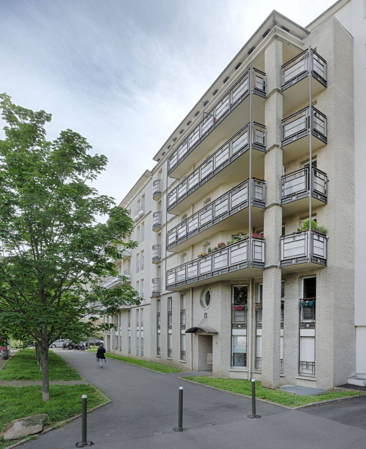 Appartement 1 pièce 37 m² · à Suresnes · 37,3 m² · 1 099 €/mois