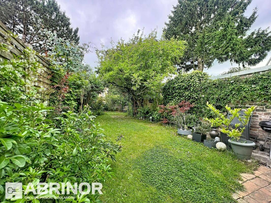 Maison 4 pièces 100 m² · à Lille · 100 m² · 457 000 €