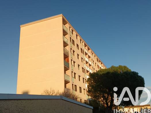 Appartement à vendre 127 500 € 4 pièces 2 chambres 74 m² Étage 4/7 Realpanier Le Pontet 84130