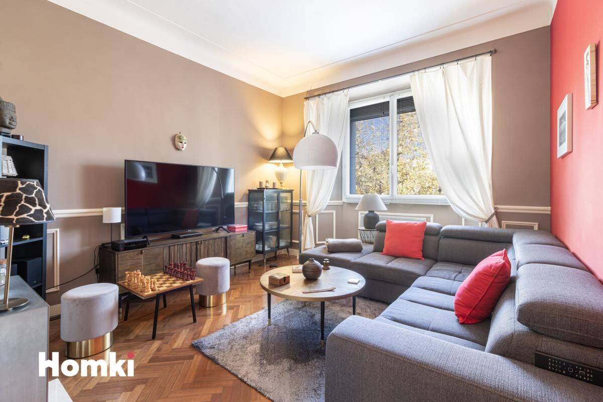Appartement 3 pièces 80 m² · à Marseille 8ème Arrondissement · 80 m² · 380 000 €