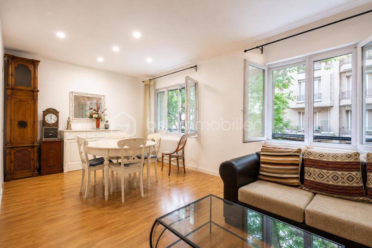 Appartement 3 pièces 93 m² · à Grenoble · 92,6 m² · 306 000 €