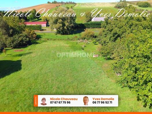 Terrain constructible à vendre 55 000 € 1 400 m² de terrain Beaulieu 63570