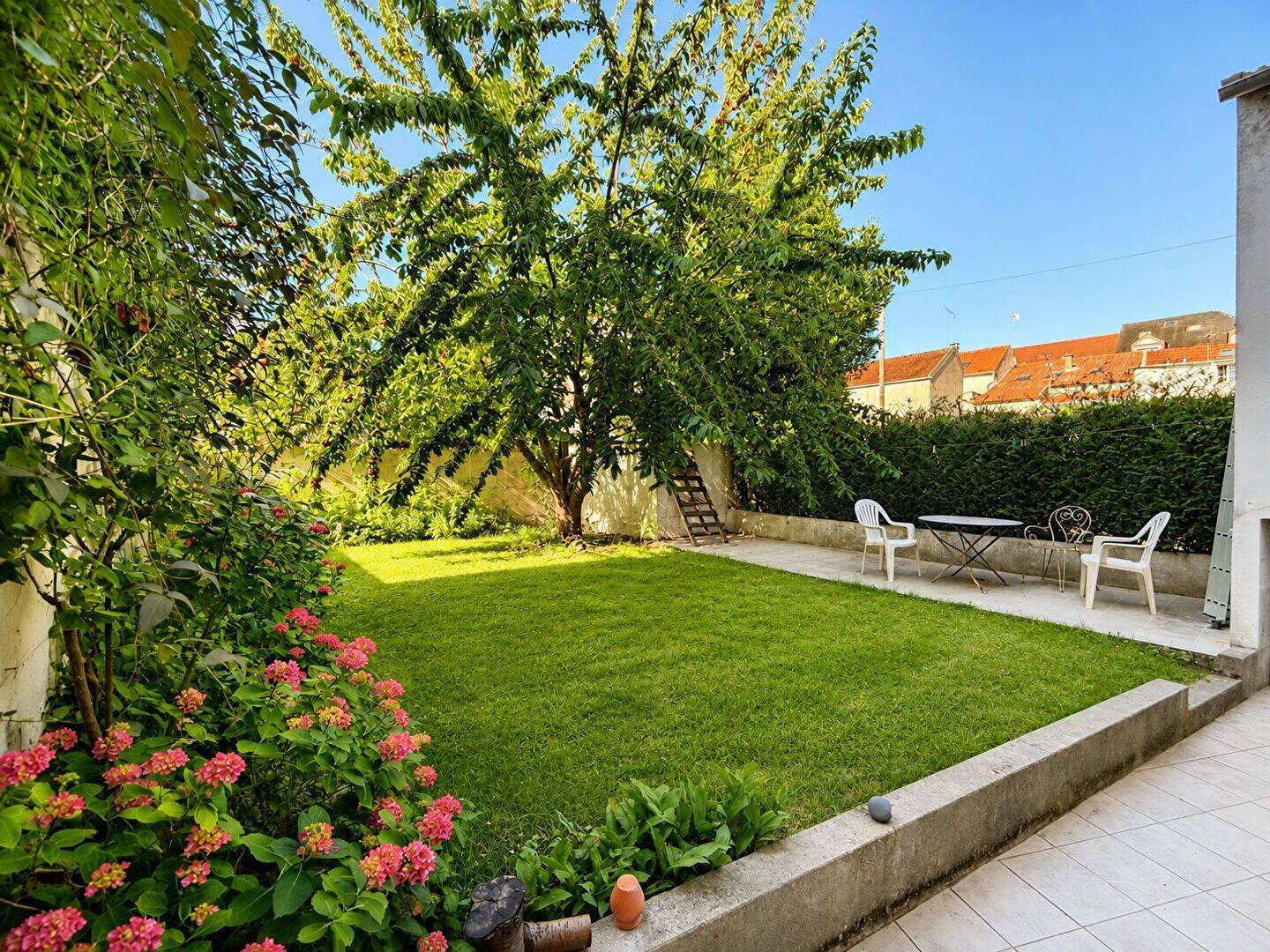 Maison 5 pièces 97 m² · à Esbly · 97 m² · 249 000 €
