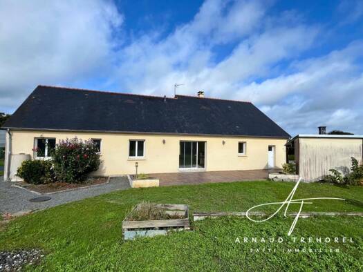 Maison à vendre 320 000 € 6 pièces 5 chambres 130 m² 2 380 m² de terrain Corzé 49140