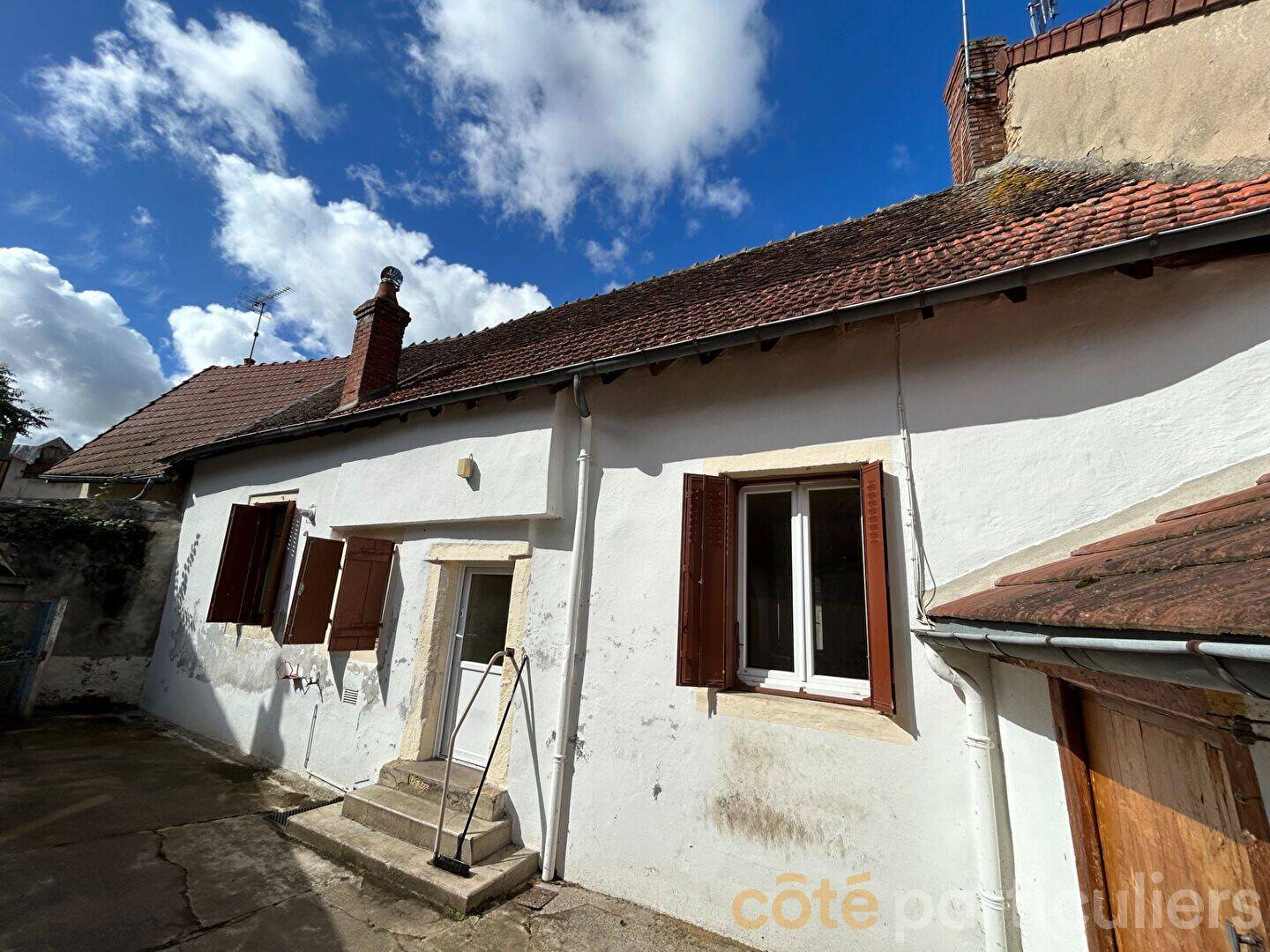 Maison 3 pièces 63 m² · à Saint-Amand-Montrond · 63 m² · 60 000 €