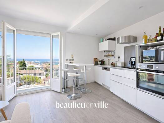 Appartement à vendre 340 000 € 3 pièces 2 chambres 47 m² Étage 2/4 Marseille 7ème arrondissement 13007