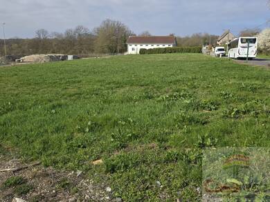 Terrain constructible à vendre 50 700 € 800 m² de terrain Bethonvilliers 90150