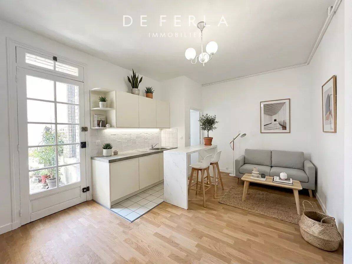 Appartement 2 pièces 31 m² · à Paris 14ème Arrondissement · 31,2 m² · 280 000 €